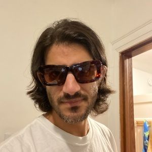 Meet your Posher, Juan